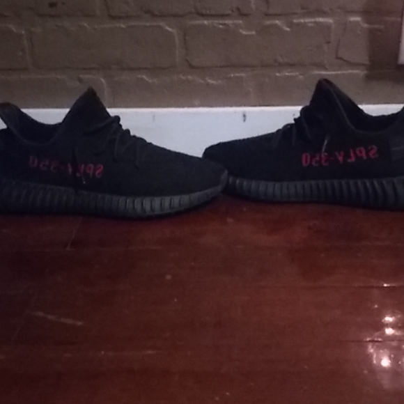 Yeezy bred 350 boost